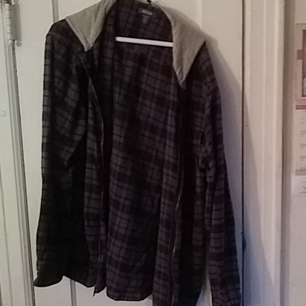 Hooded jacket